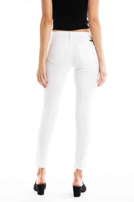 Heart & Soul Btq Women's White Distressed KanCan Jeans